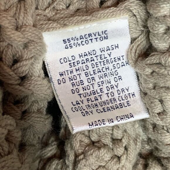 NWT Blue Tassel crop cardigan. Small - Picture 5 of 6